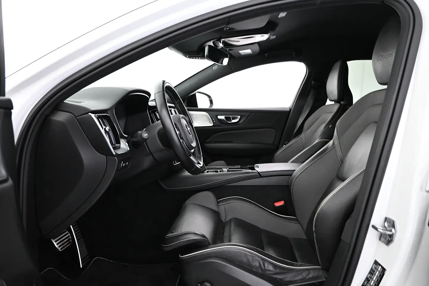 Car Image - 2Khy3EaHqWFEmt9myHVW2b