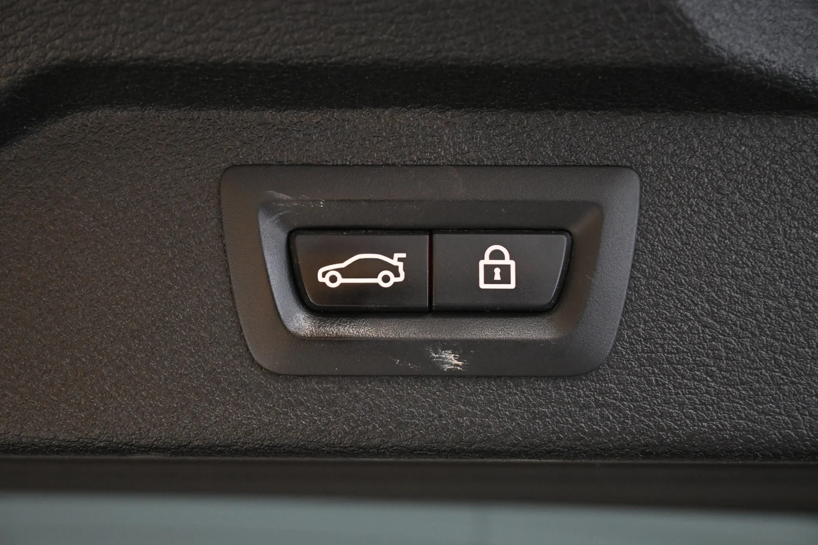 Car Image - 5W4ZEfJJeYw6fC7SHNVzxm