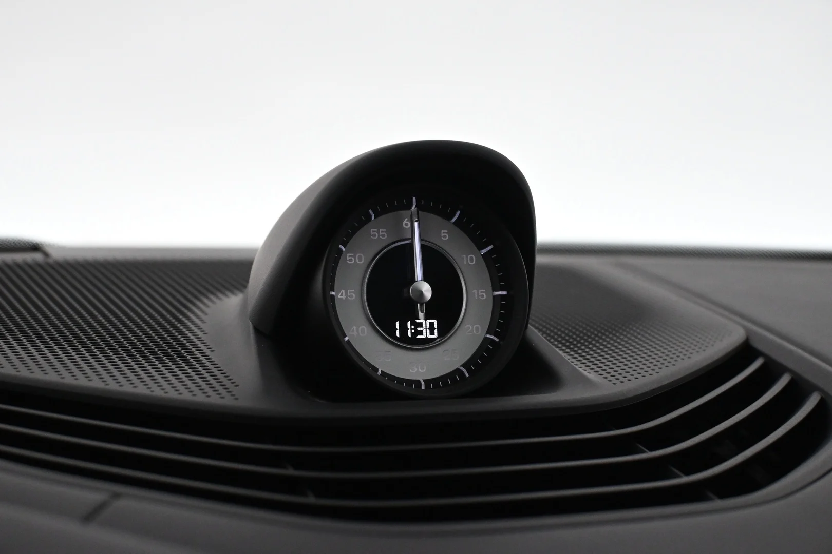 Car Image - 56LxVXfXumyknUjqB9NrIc