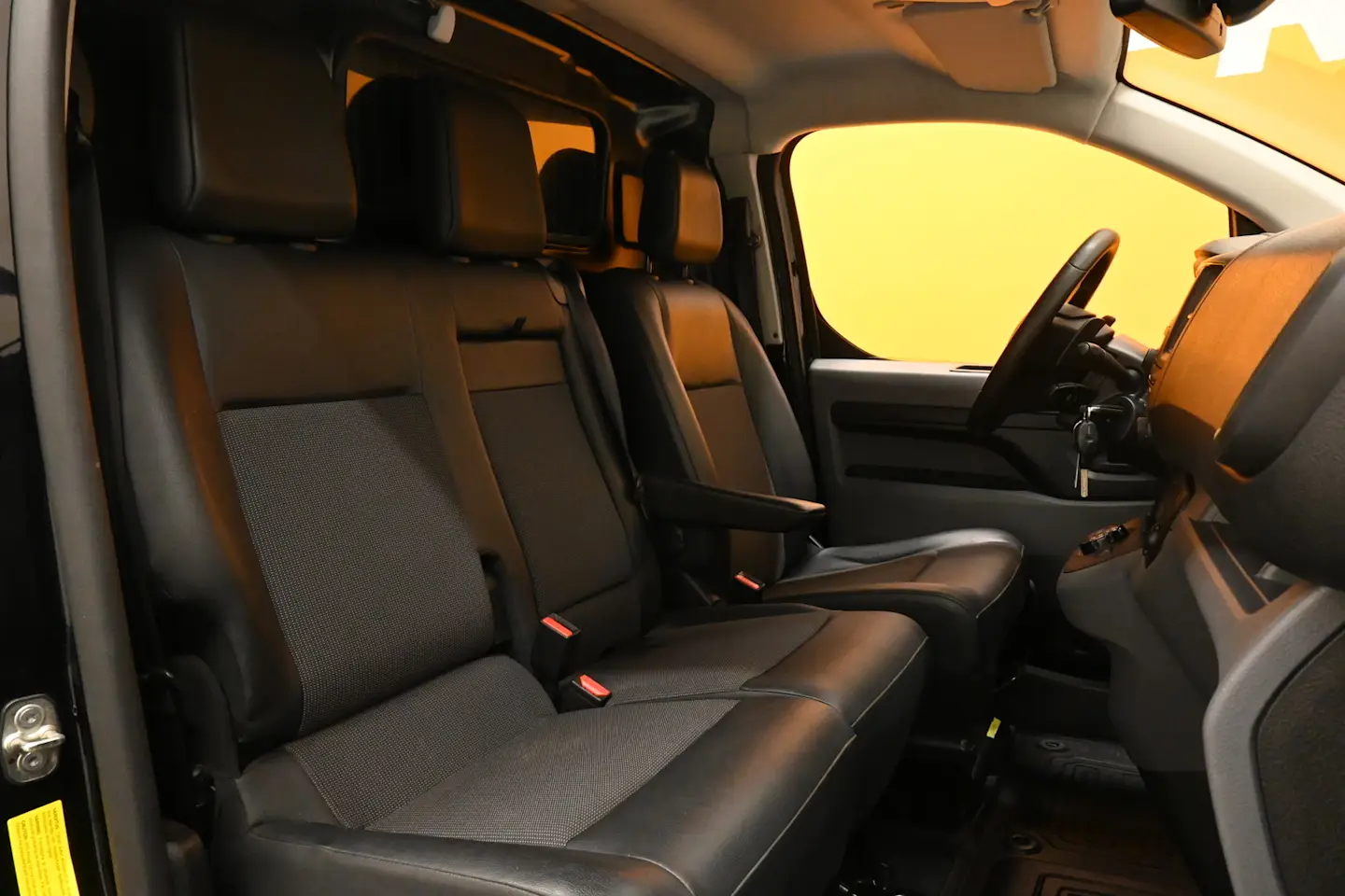 Car Image - 7gB9fT9TAGV58cxuZQN0s9