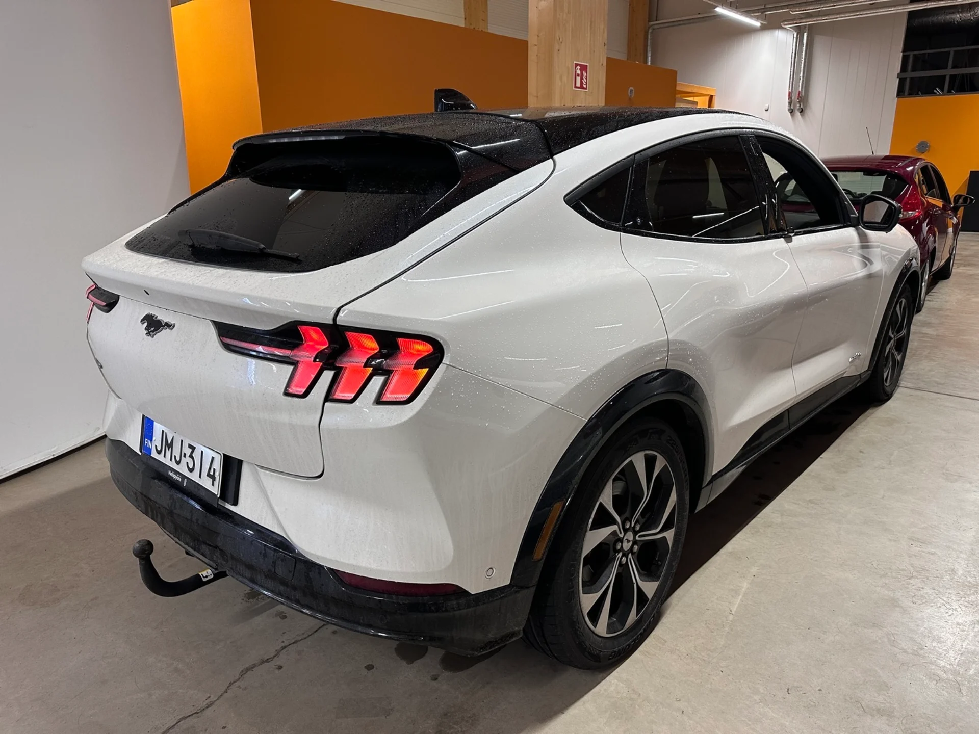 Car Image - 1phjQk5Q2Z4nsRfi5YADt6