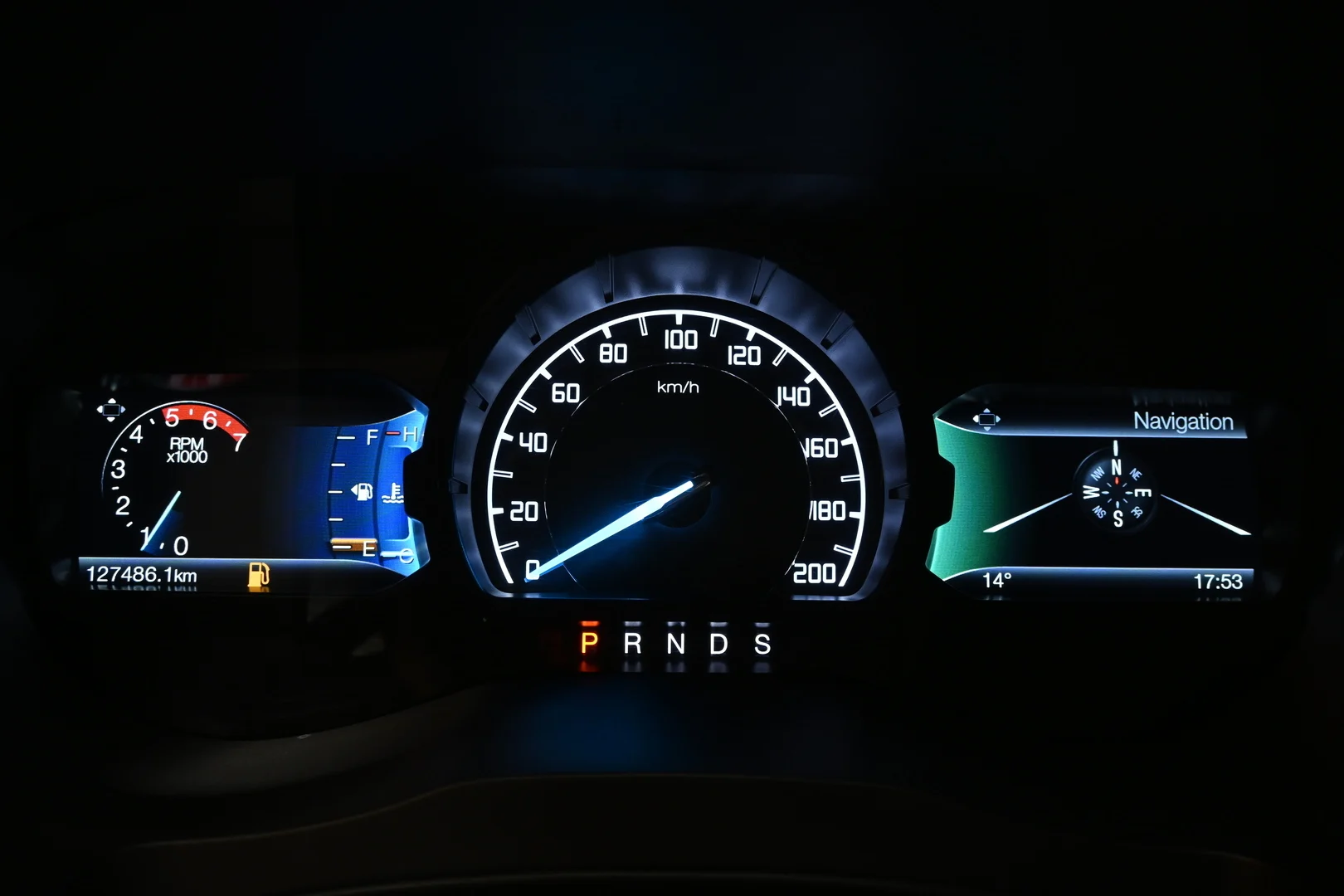 Car Image - 6jX5lvTFVPtBdoZV6VfTfz