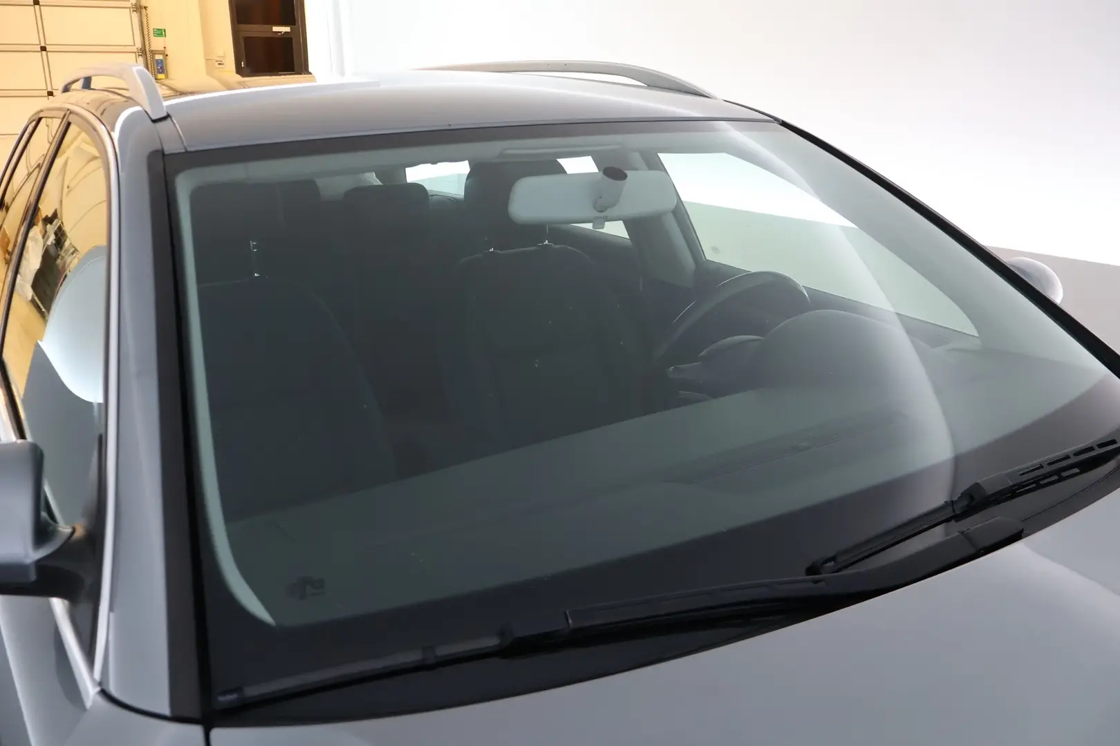Car Image - 2caW5erBY8oqoDnM0Adt06