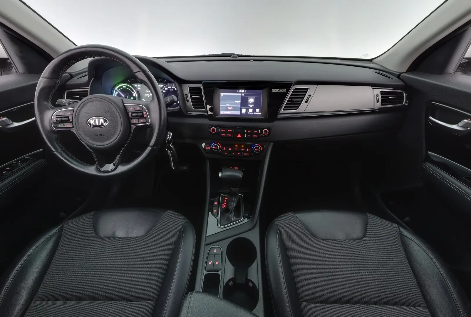 Car Image - 6j9RTFJLX1DNsgNUEtrq4K