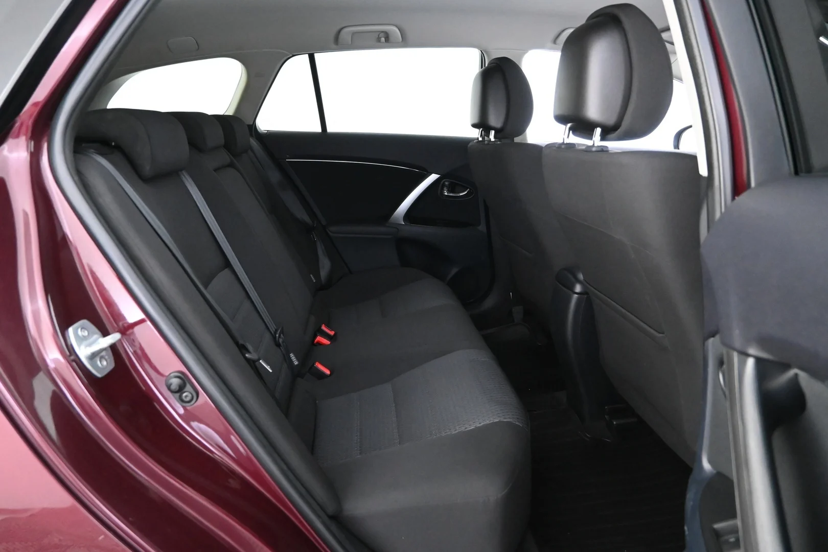 Car Image - 6TJyBNwhT4nBvRR3lcjoFH