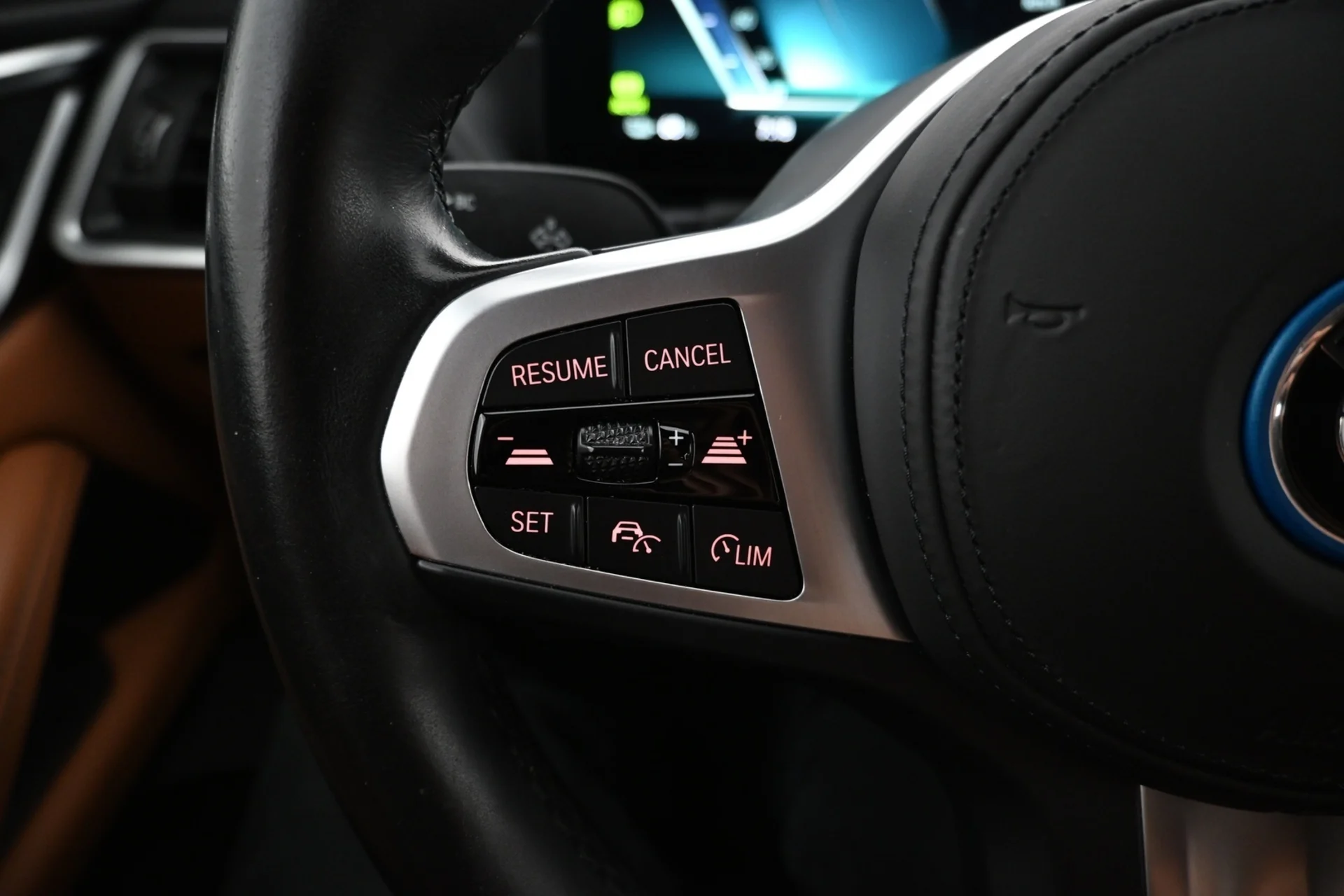 Car Image - RSFJt1OeZxELJB30wqBzY