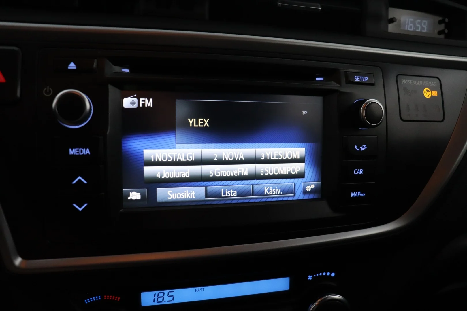 Car Image - 3Oy8Enyjur0fIKETe3Hk9C