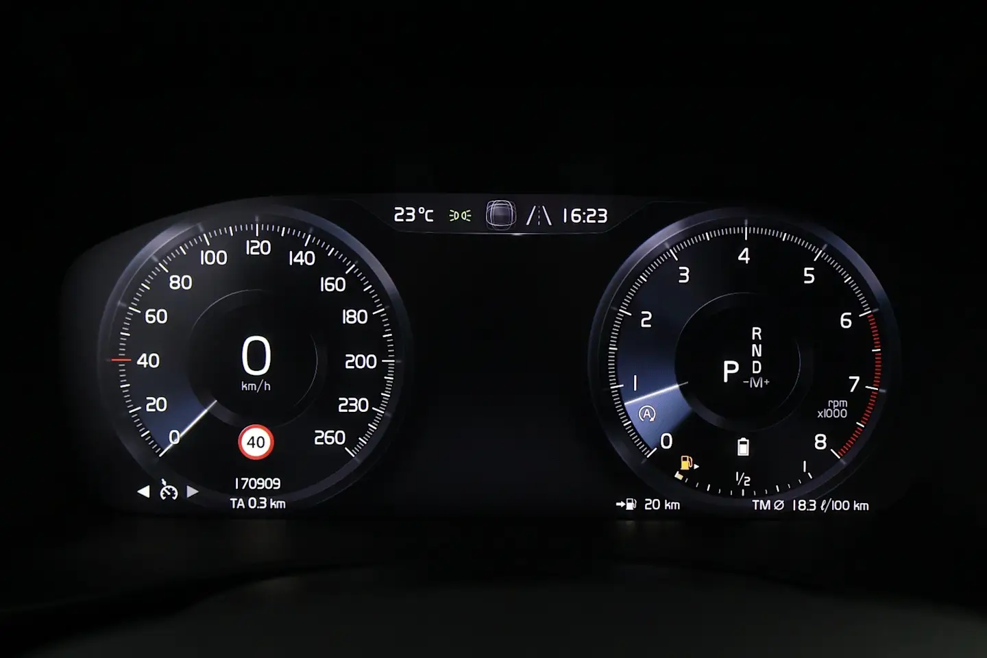 Car Image - bKW2yekrLAqCWqtBVZbd8