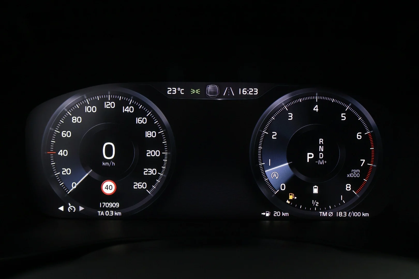 Car Image - bKW2yekrLAqCWqtBVZbd8