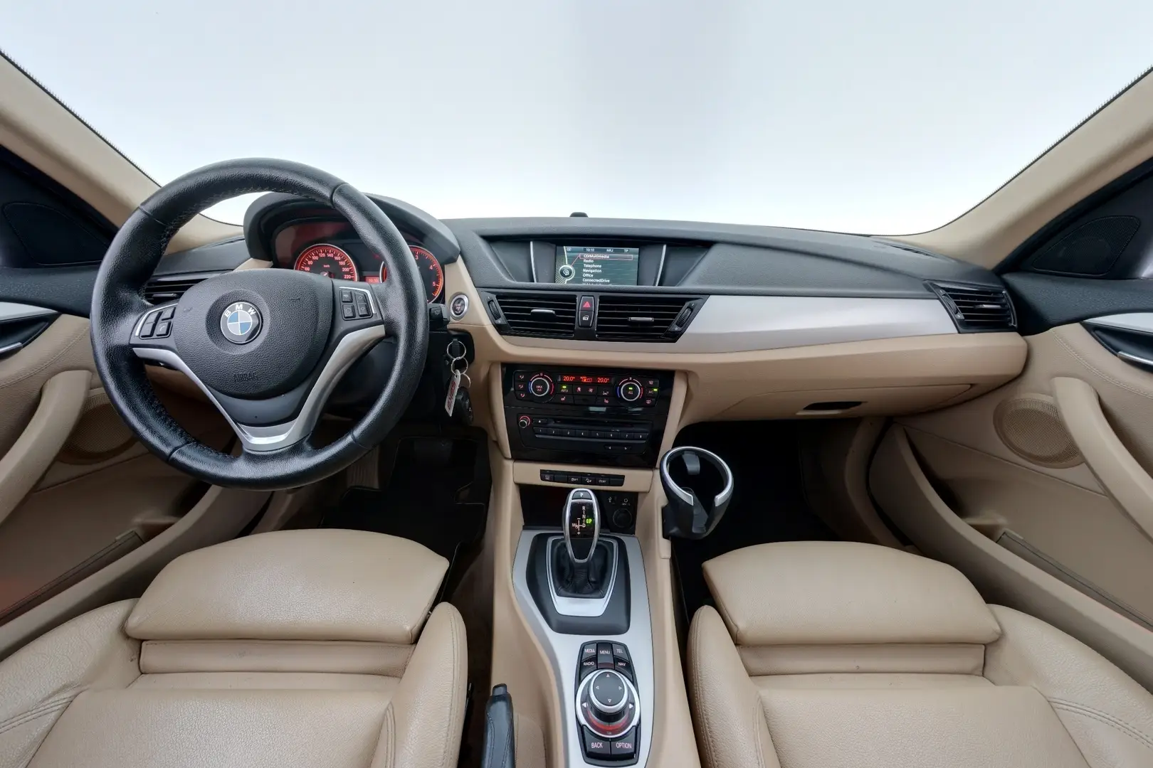 Car Image - 2GU0QMmfy0RYb1UPuqJ1IG