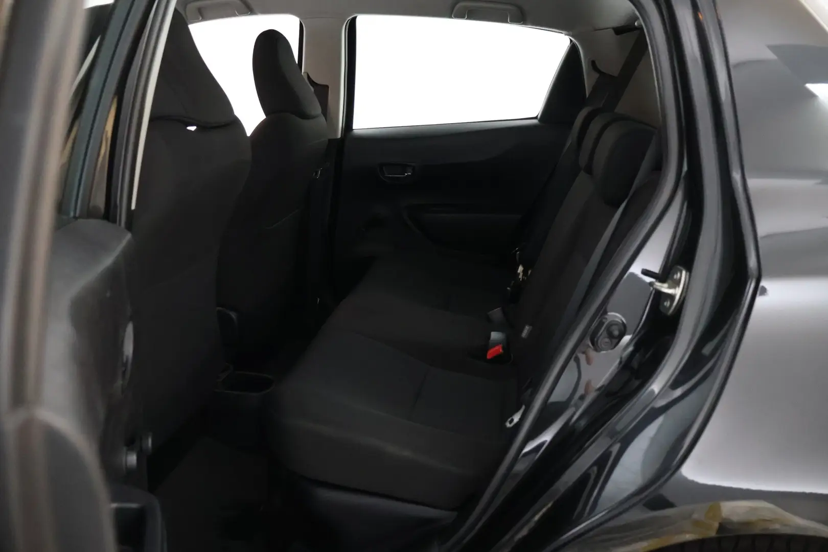 Car Image - gygqiG3lHMXeHmfCBUV2T