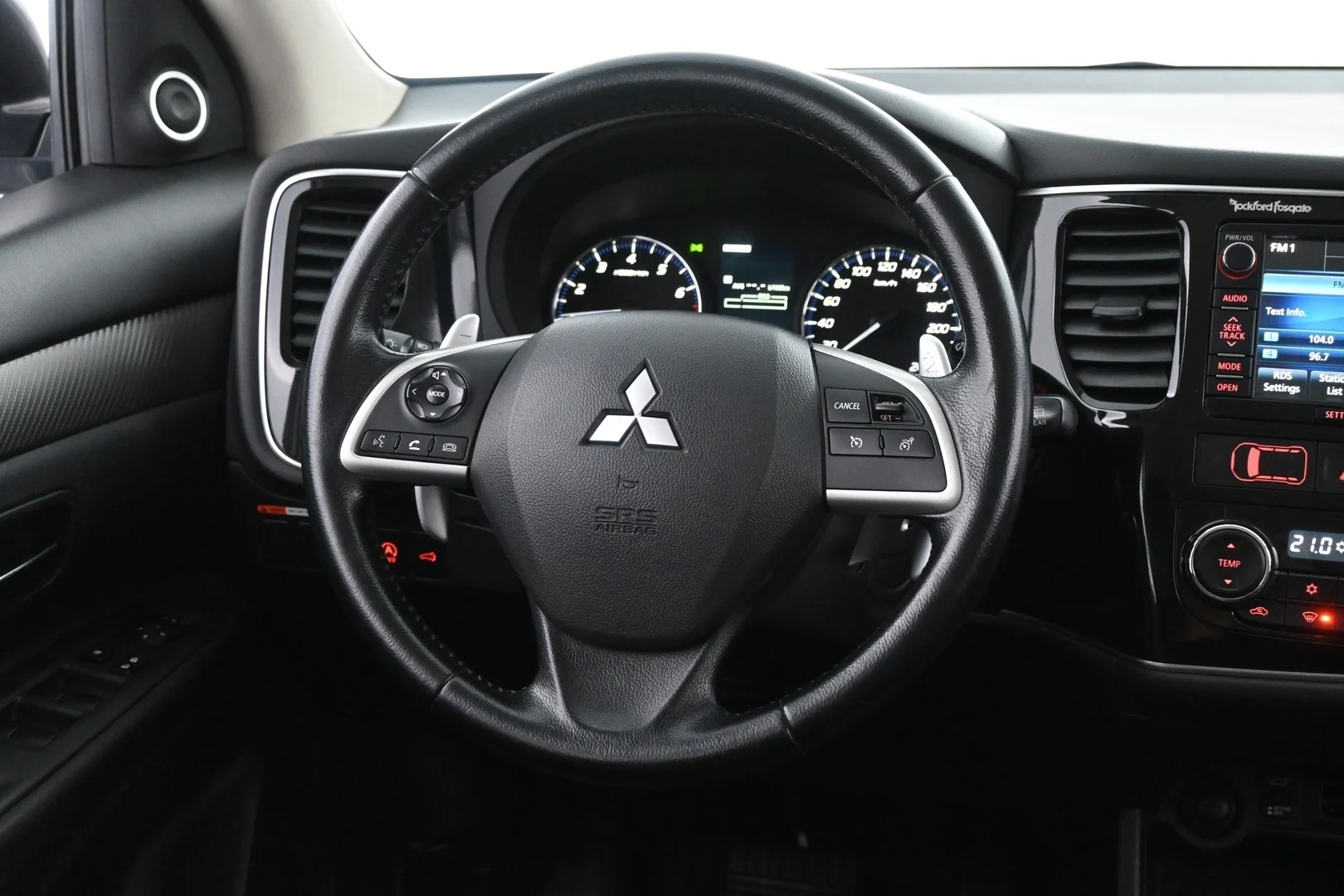 Car Image - 2o4FTHGQMoaAvoqMODUENO