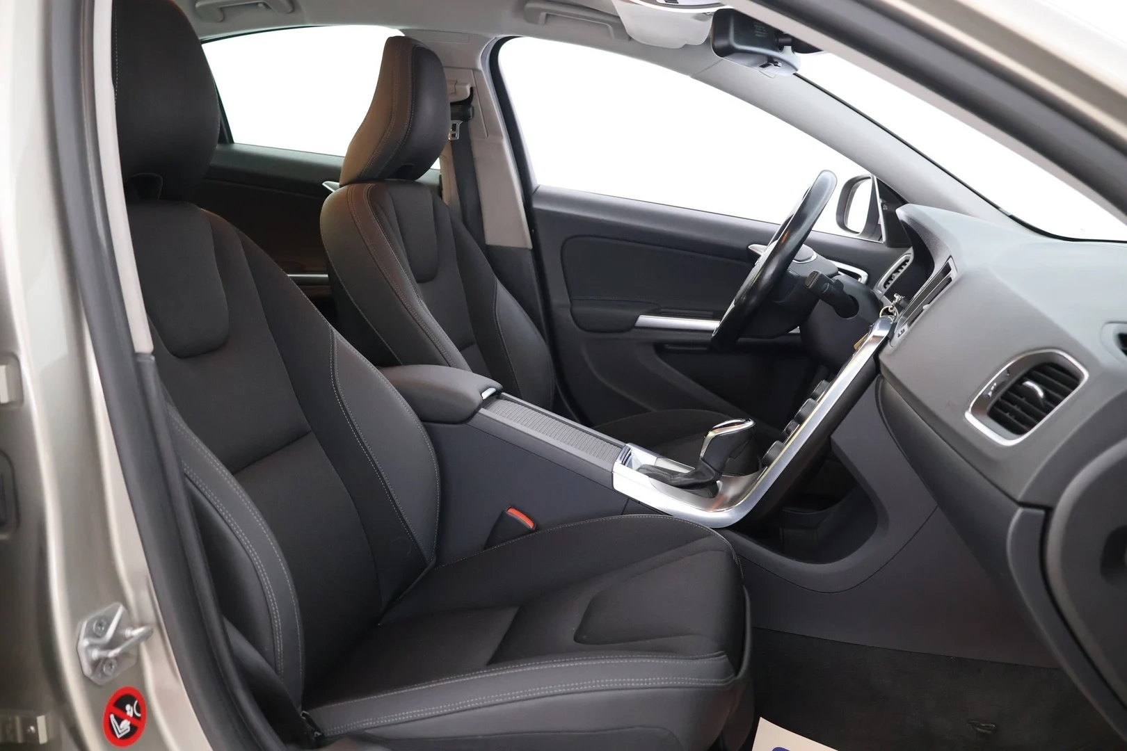Car Image - aZ2Ox50upflCNbAp8Aheh