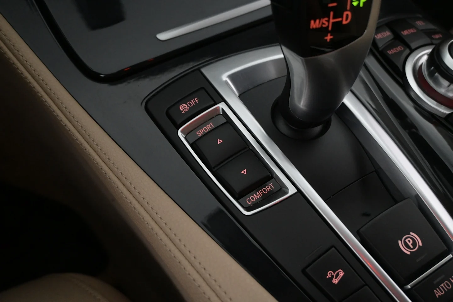 Car Image - 26Mlg1N8qDzmq2AMEK6ig8