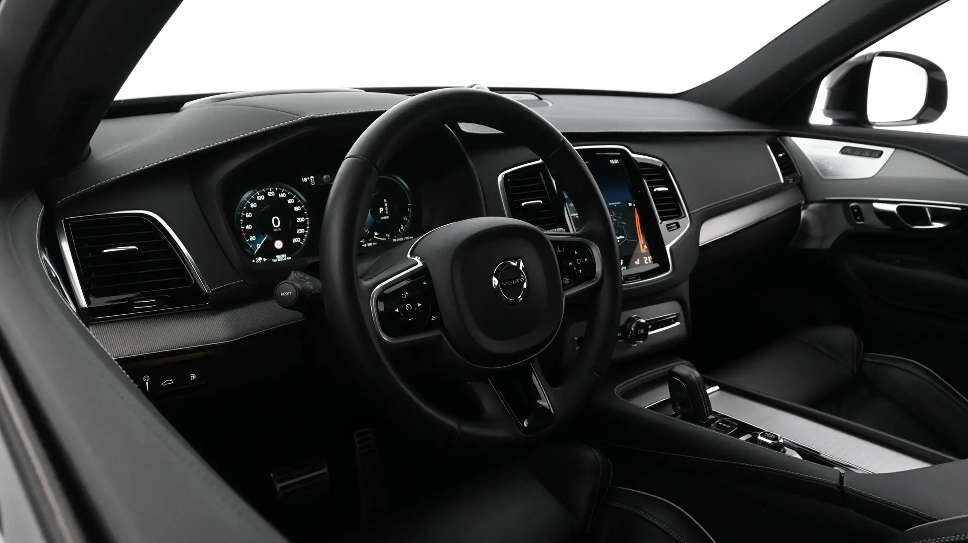 Car Image - 1UOdxTNotaofxFc6s8C5pN