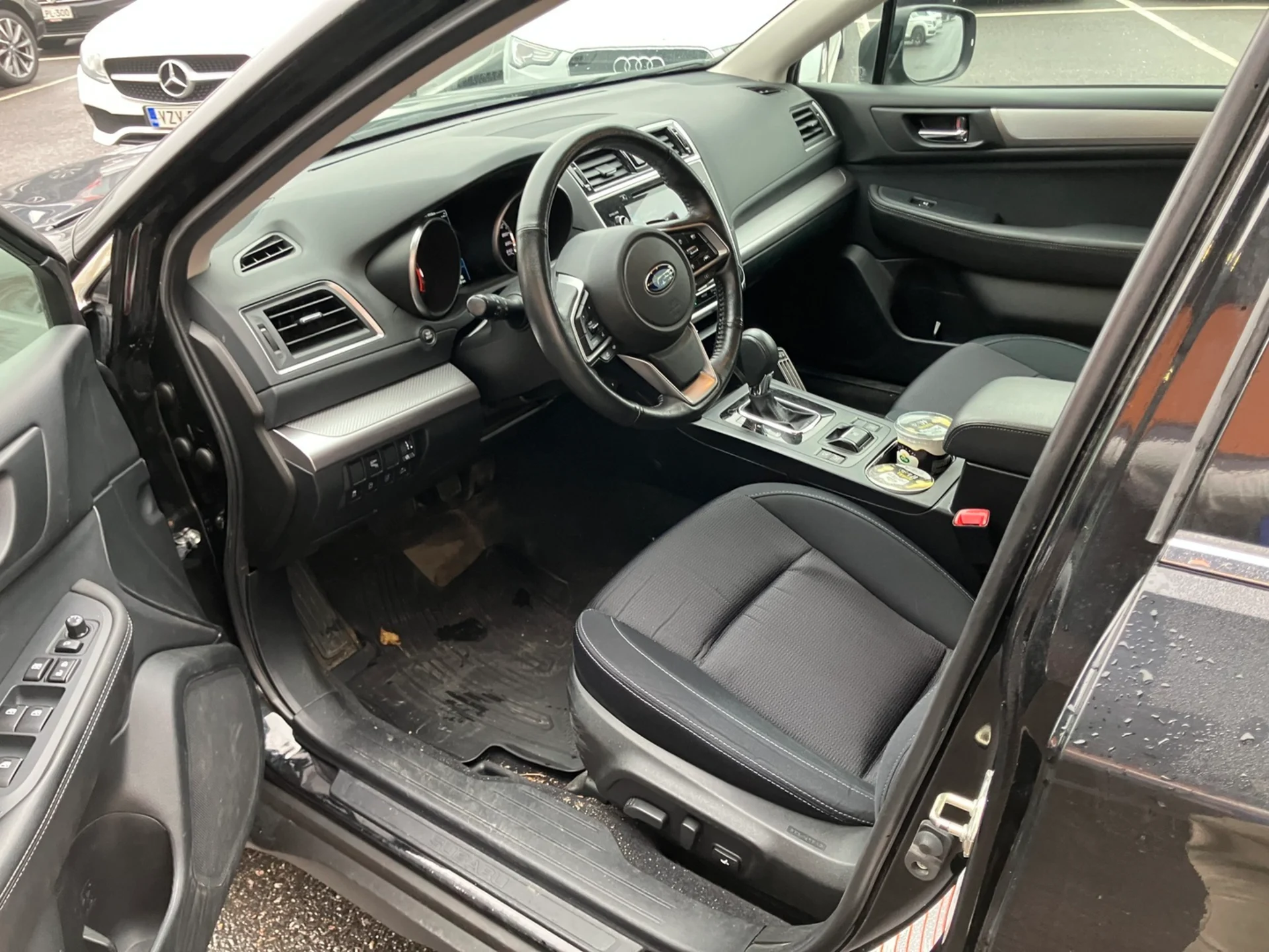 Car Image - KqvygxVNjHQY2O7V1DCHk