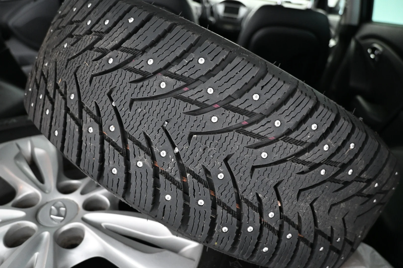 Car Image - 7bQic6eEmfvMVZwBTlDEHn