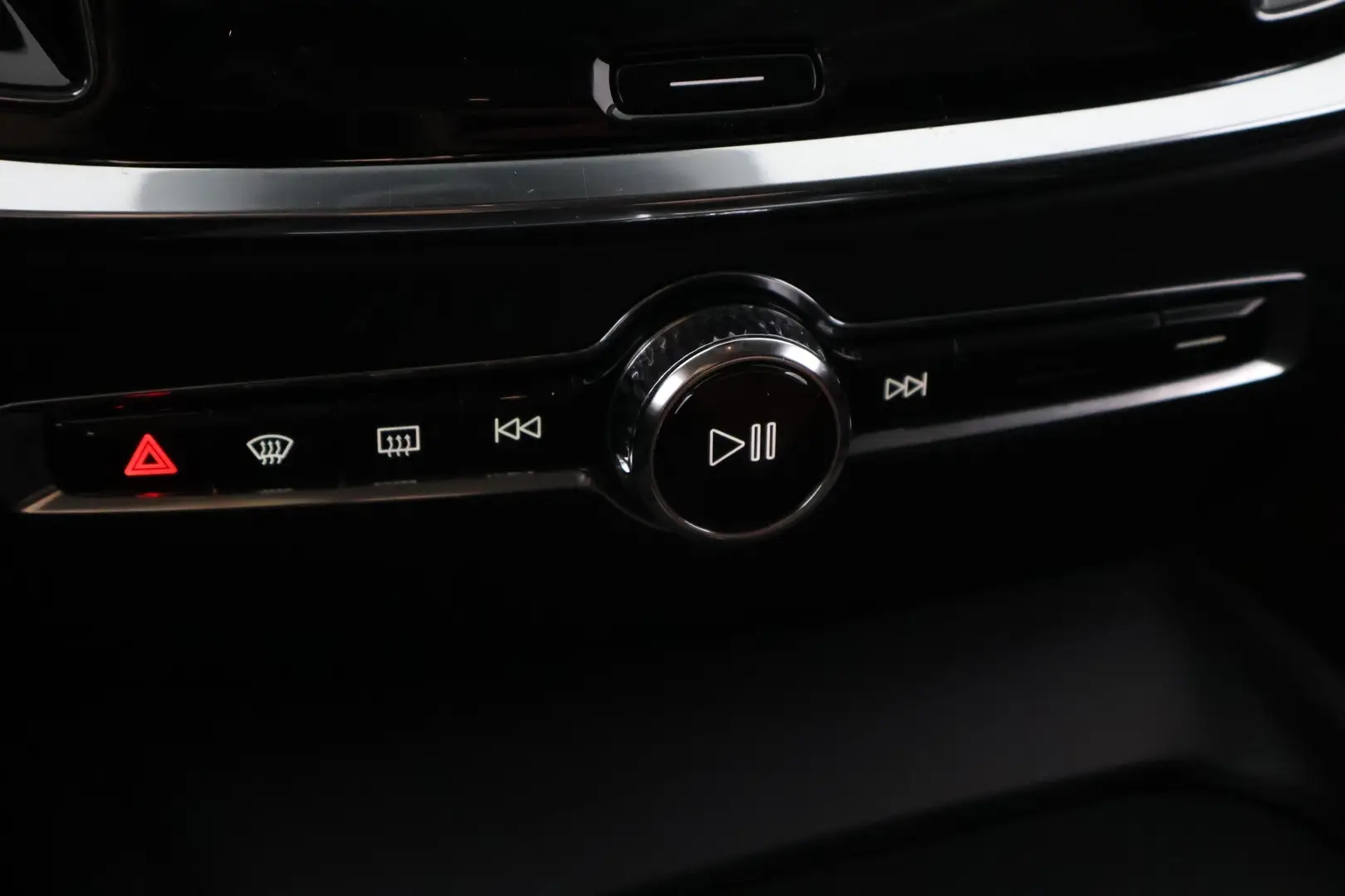 Car Image - 55OuweVkFRTfiDM4R0AfCn