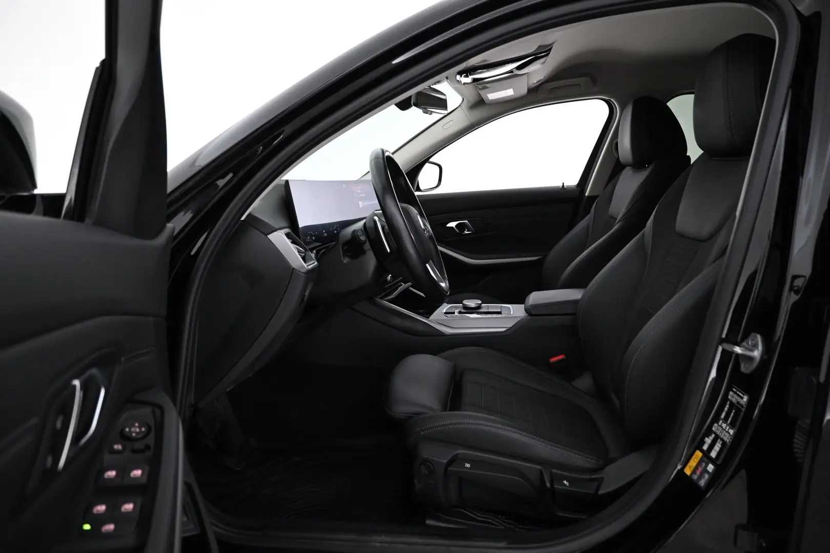 Car Image - qNxUTuagSGt0UBhXRnP6d