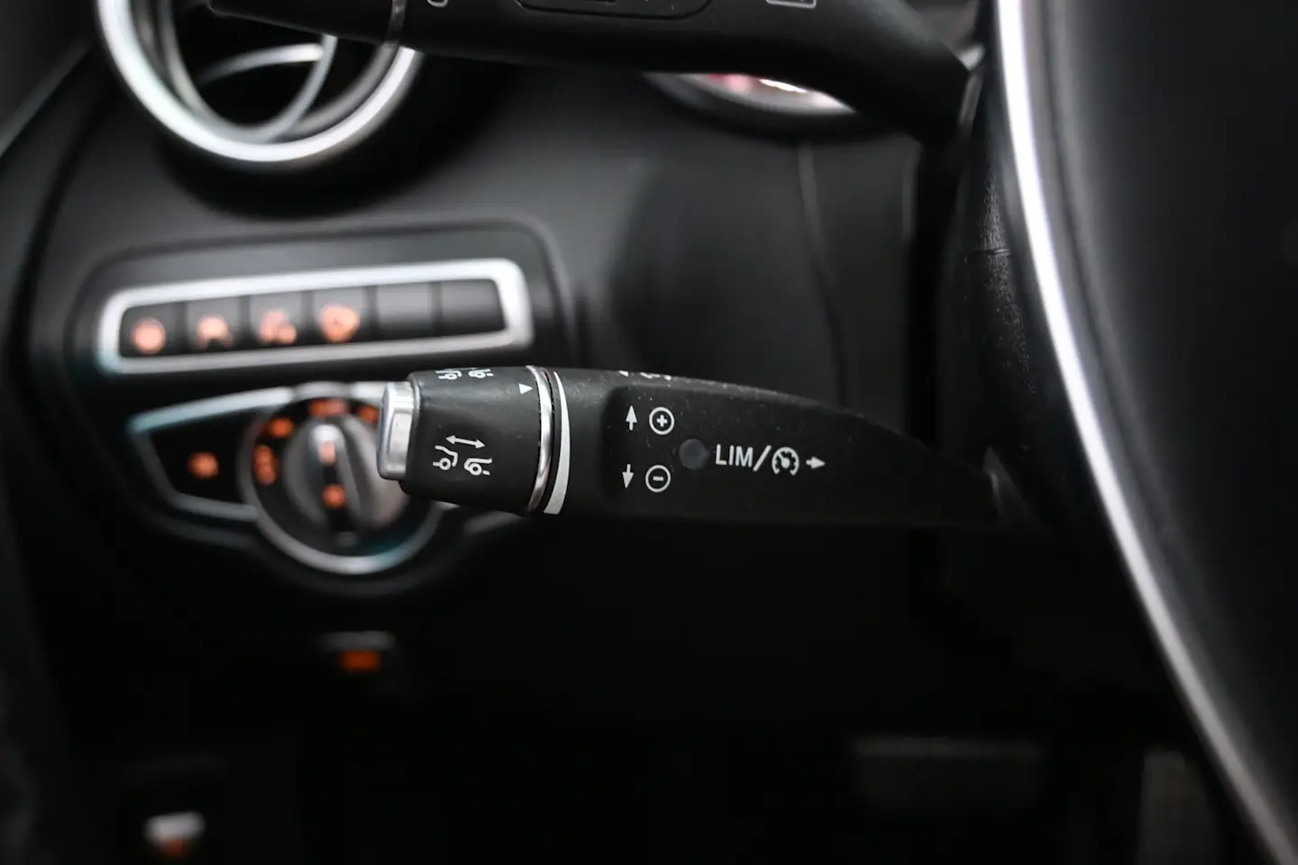 Car Image - 7DMgyZH8gex5b79VMiCfzQ