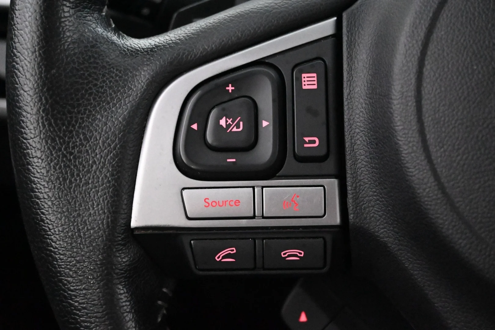 Car Image - 4J5Zc1meTNBu1hS3uM89Iu