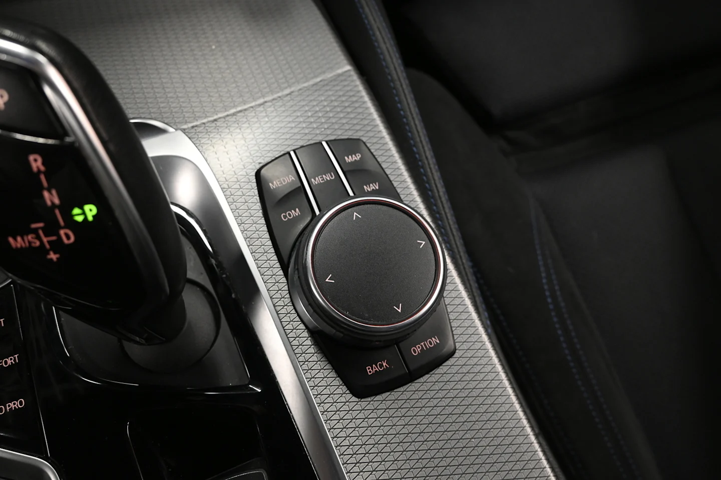 Car Image - 4oZVOgXCABymbNhKcO747j