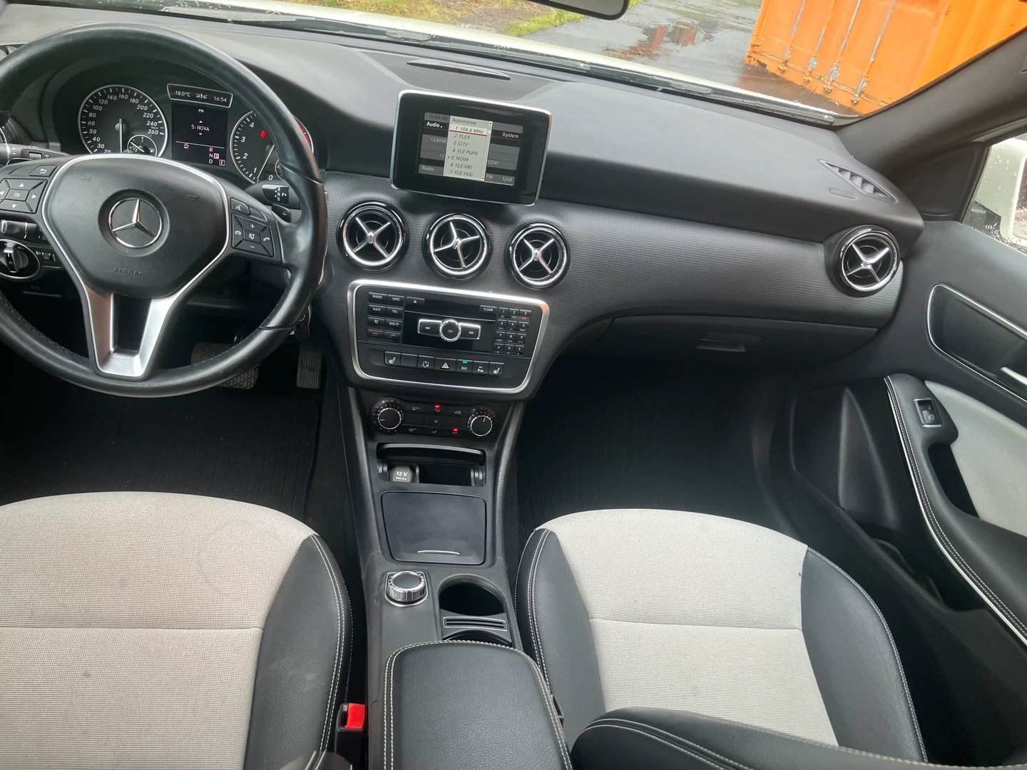 Car Image - 4PLNuxlFghXQbcX7xYAOhw