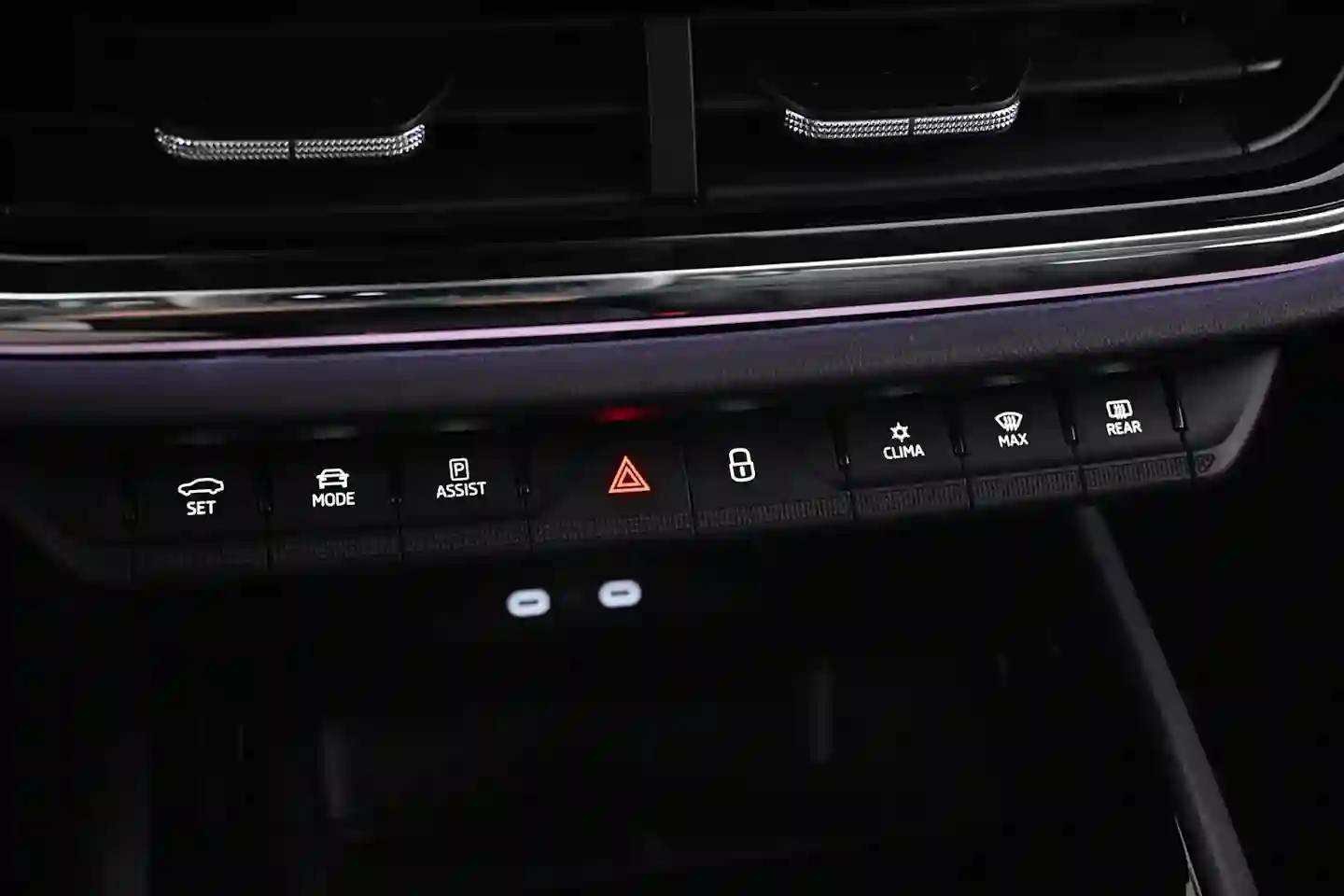 Car Image - 5ZU6b68Dx6qH8kbUcgeGJl