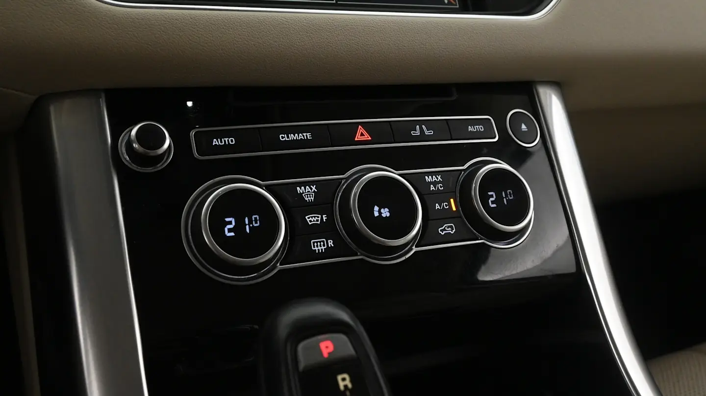Car Image - 7fwqLXsFxd5ZdaLkh1emn1