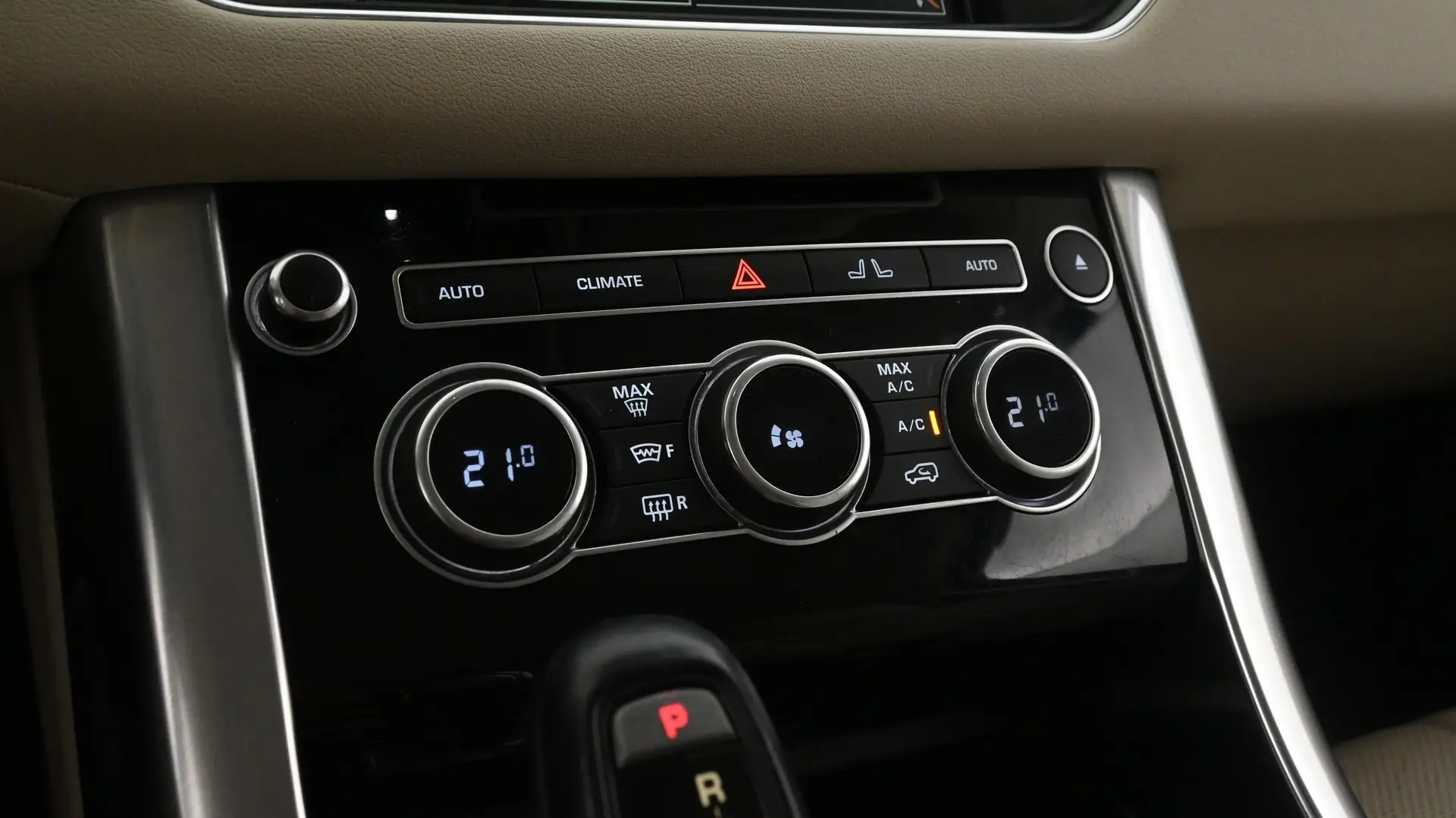 Car Image - 7fwqLXsFxd5ZdaLkh1emn1