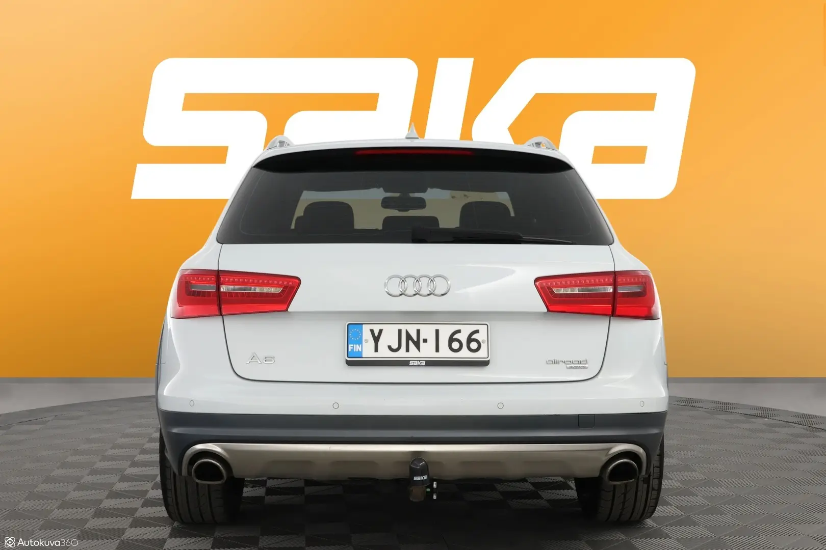 Car Image - s3t8kQRC9e63L09X03sxk