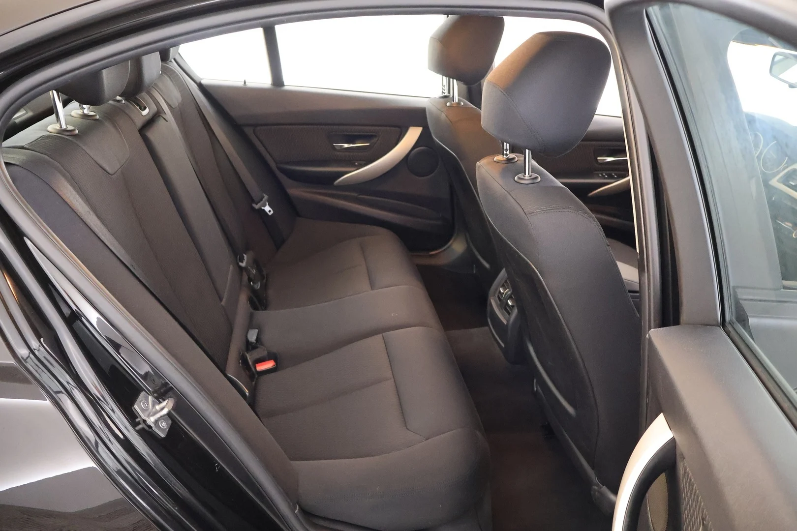Car Image - 1WgR3psaTJGDMxXJaMqDlf