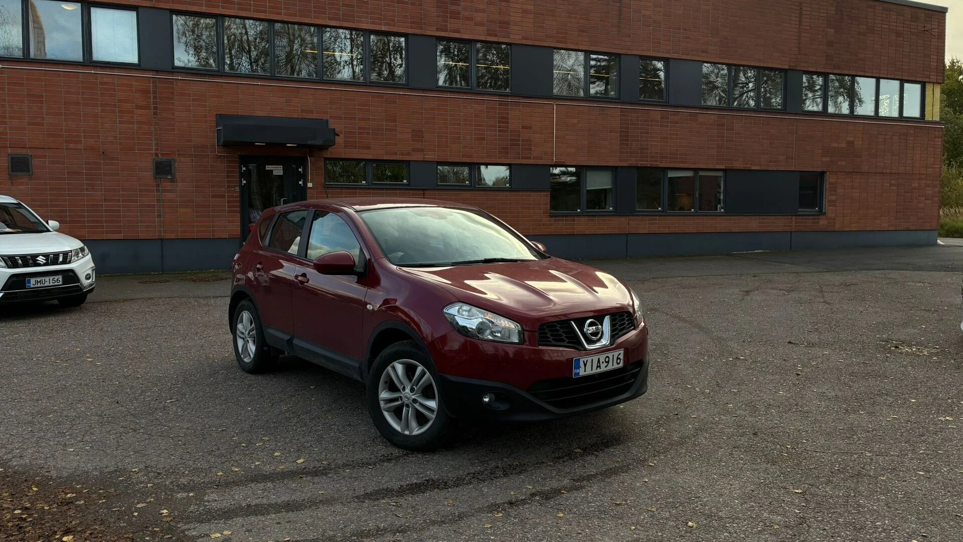 Car Image - dXt7DXX5duZHrSJi2nNaE