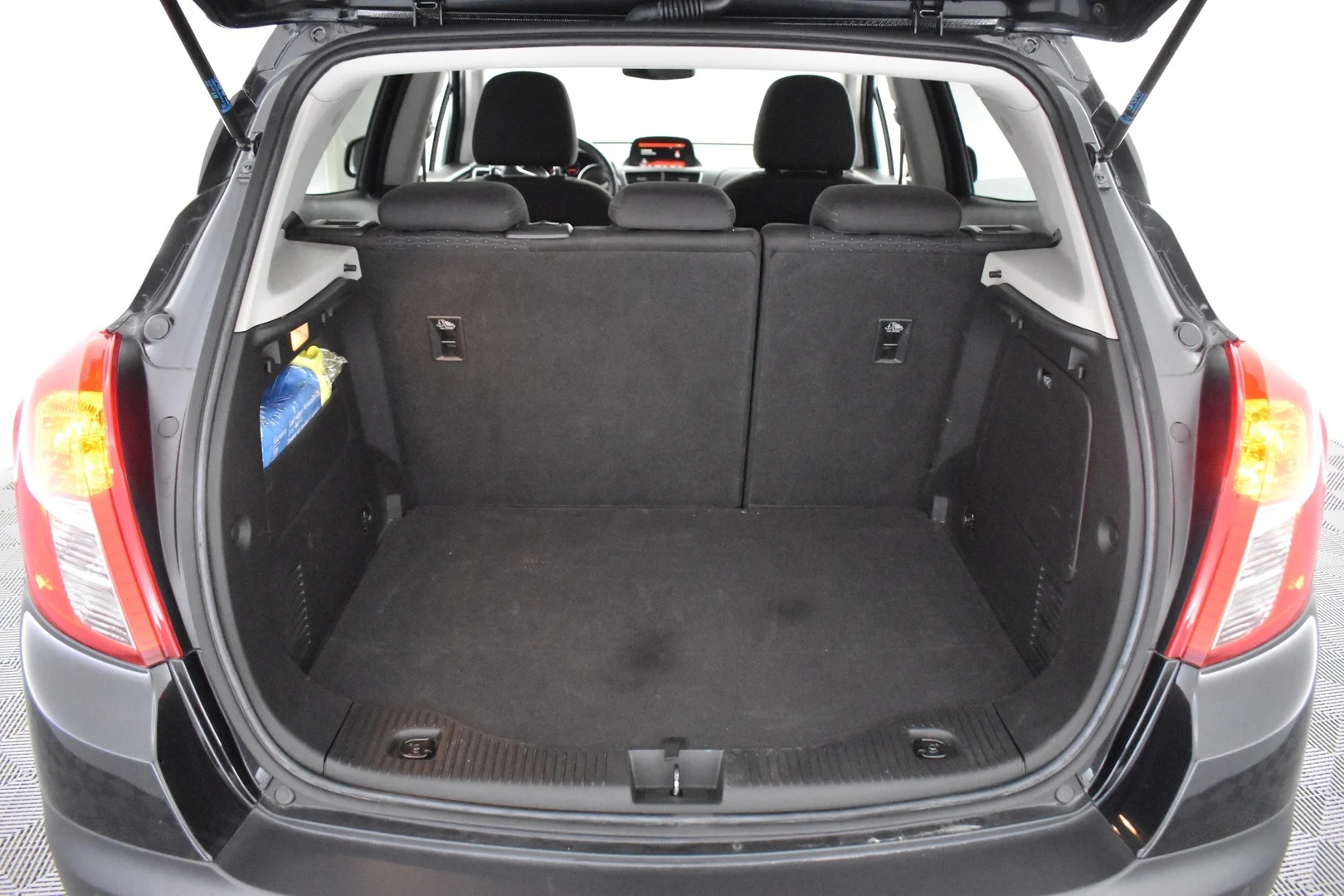Car Image - 1uwzG9HgzoJawL7xtw1FOH