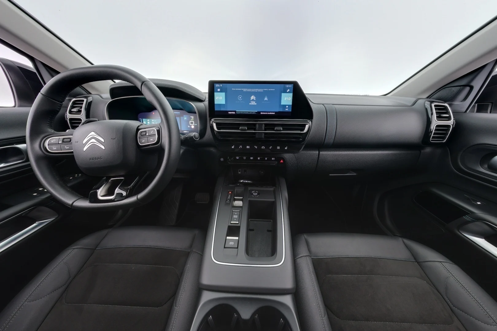 Car Image - 55poU4rpFYEVVq9068muyk