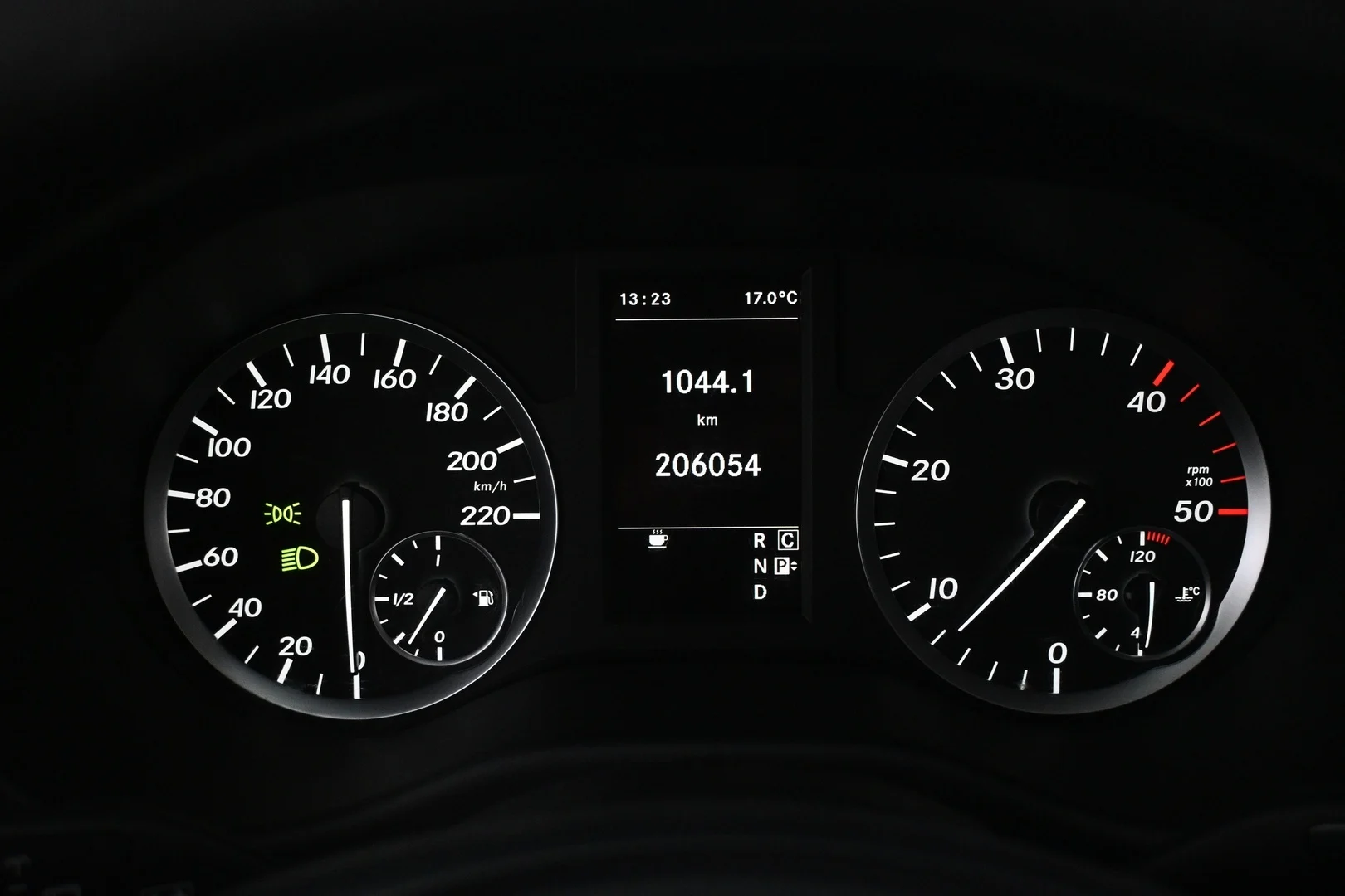 Car Image - qkEwXgpMlo7sDDYPeGCrD