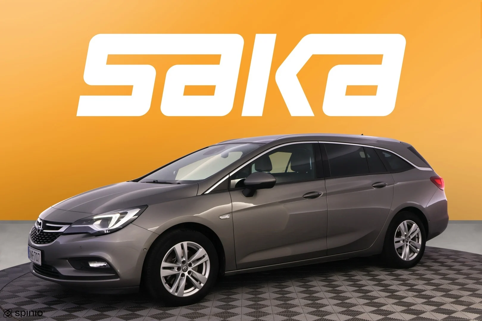 Car Image - U2iG0IEt2qfCf7Q1sIOBL