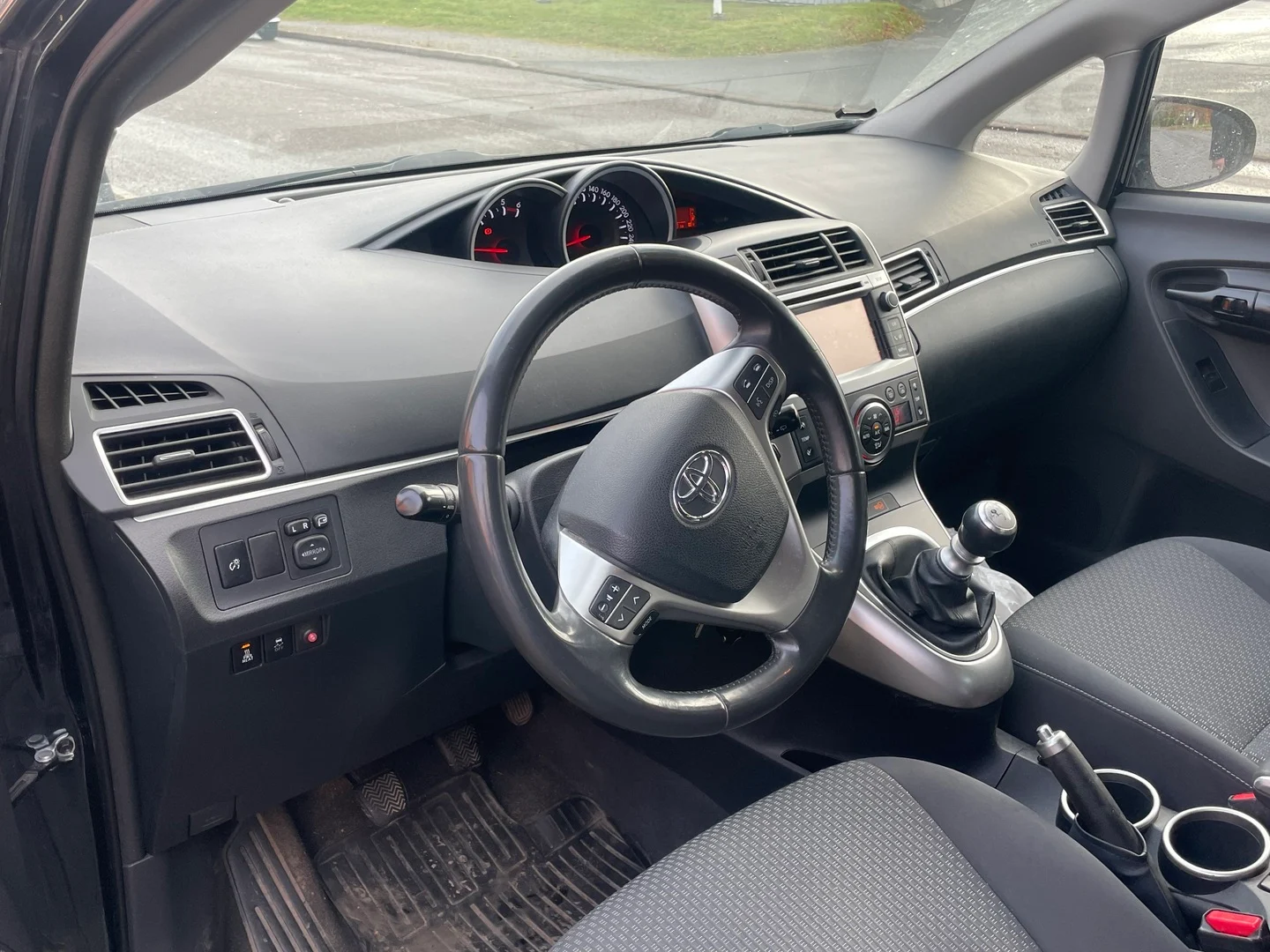 Car Image - 37jPHftqP0qfVyjkfTQbmg