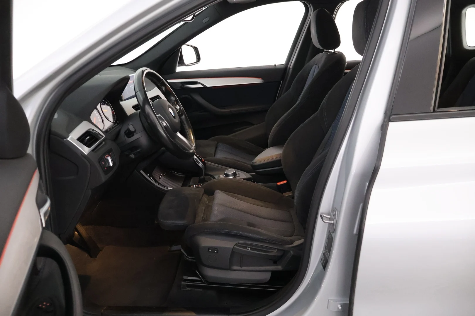 Car Image - 2ef3G5GXd164pvOjJoQvJY