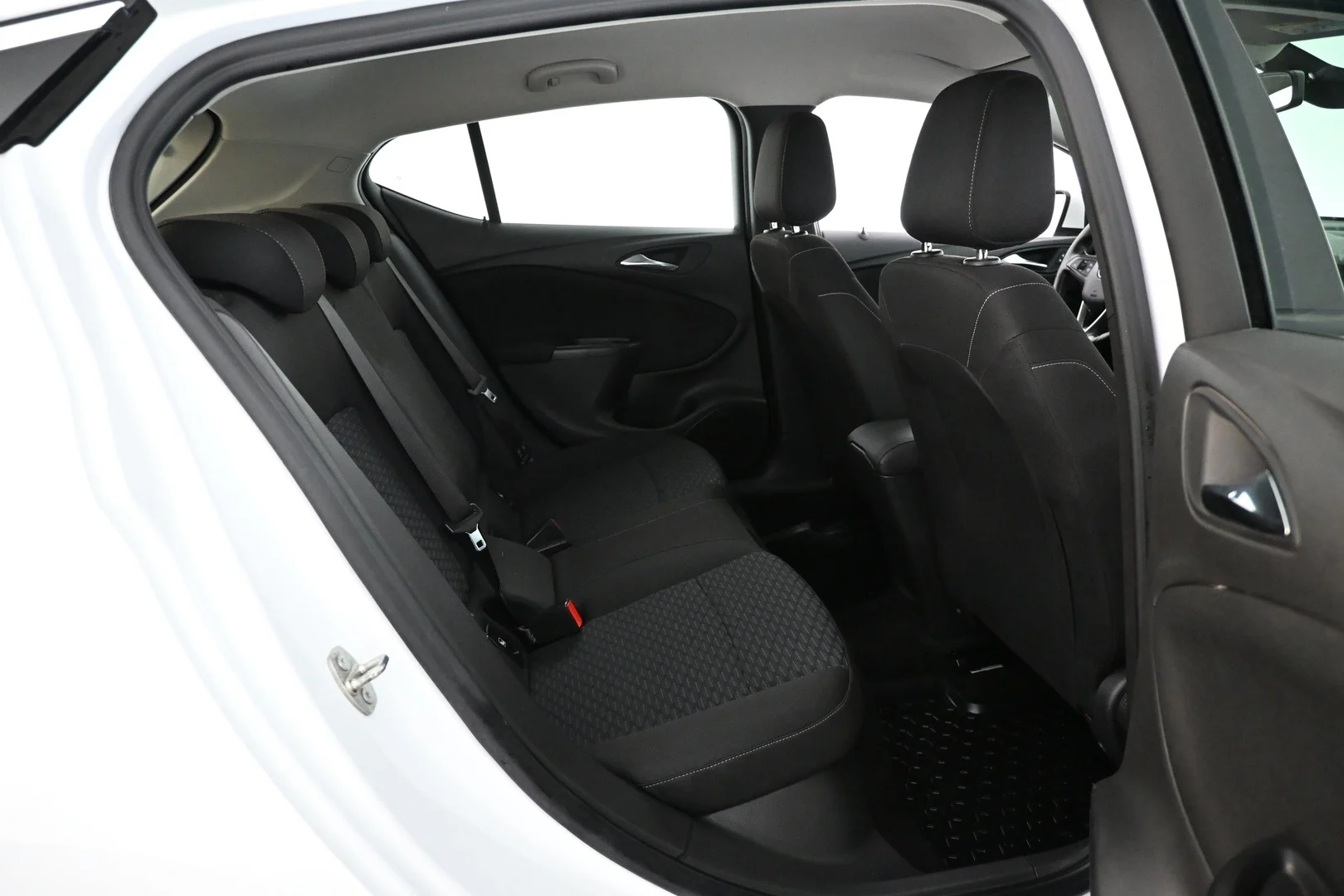 Car Image - 523liGHIZ9tAfQh1cjvi1Q