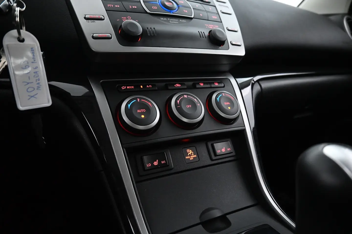 Car Image - 2fDMDo0DqeUfq2lViGBzrX