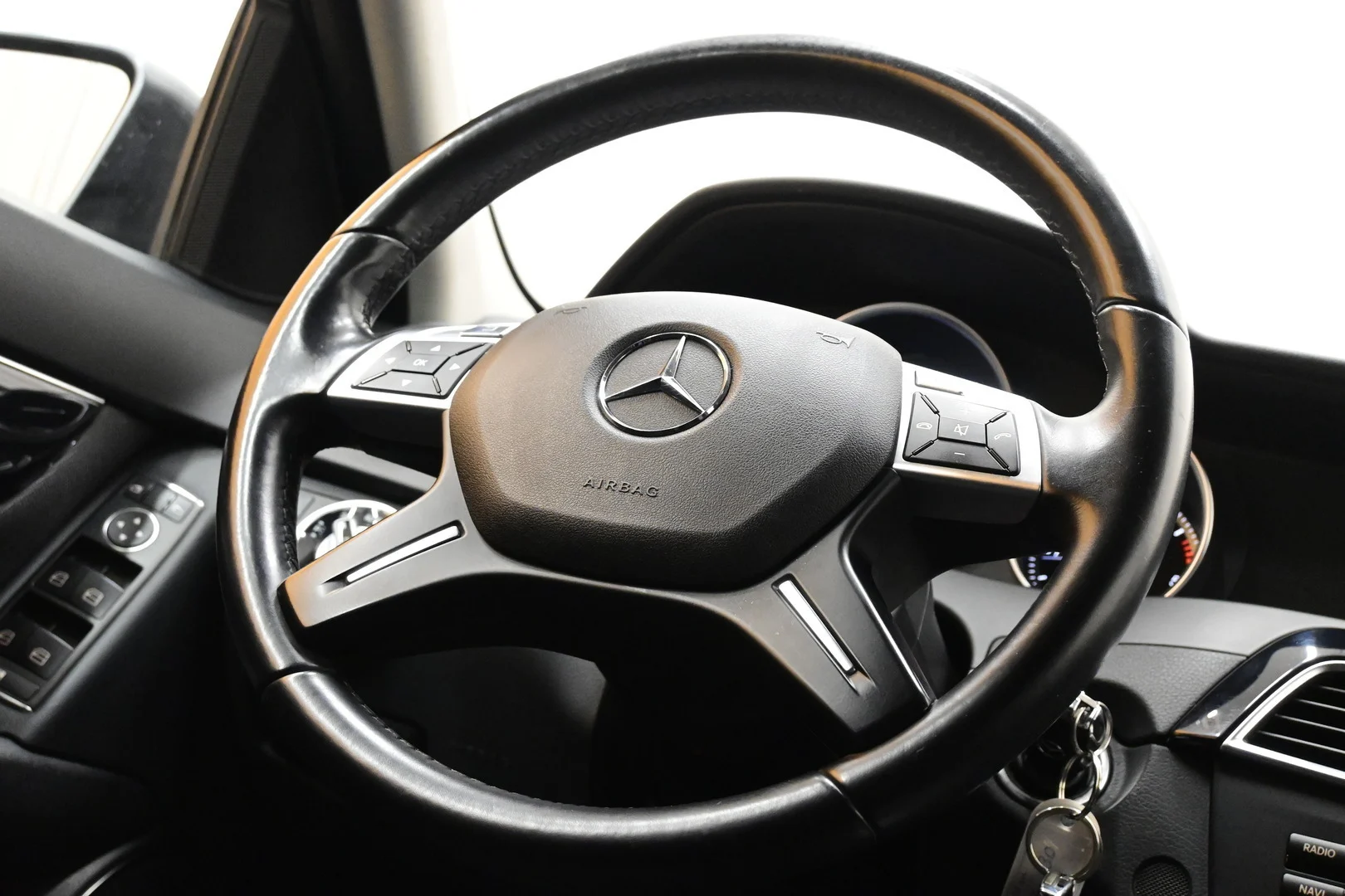 Car Image - 2aU1QU2WdqsHEtWfQC4Qkw