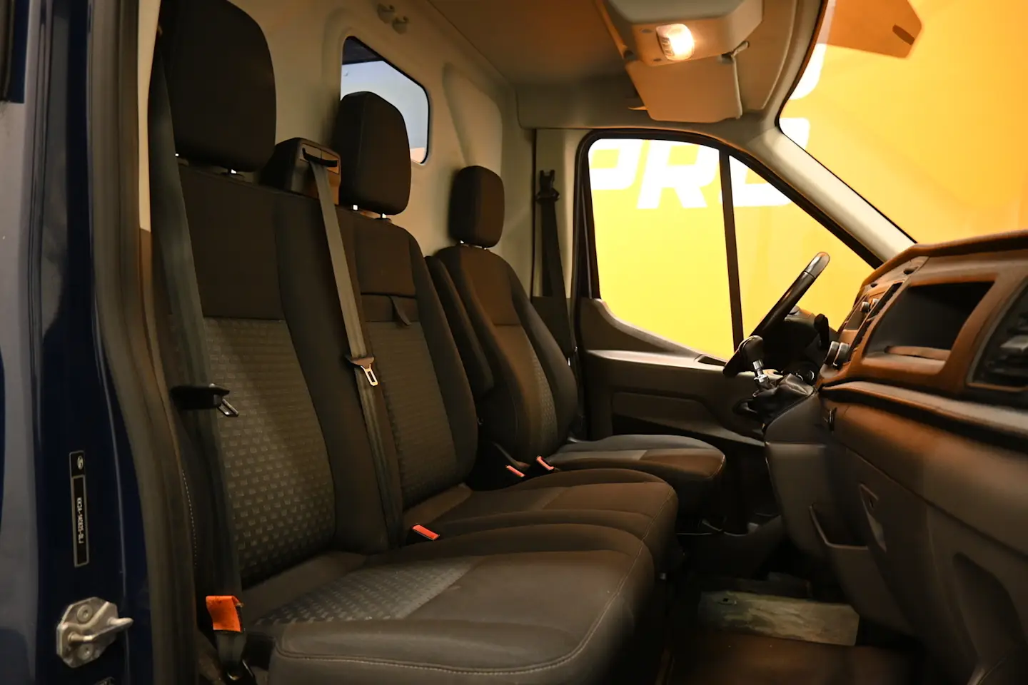 Car Image - FM9l360Cb0BOVDy6NKXrm
