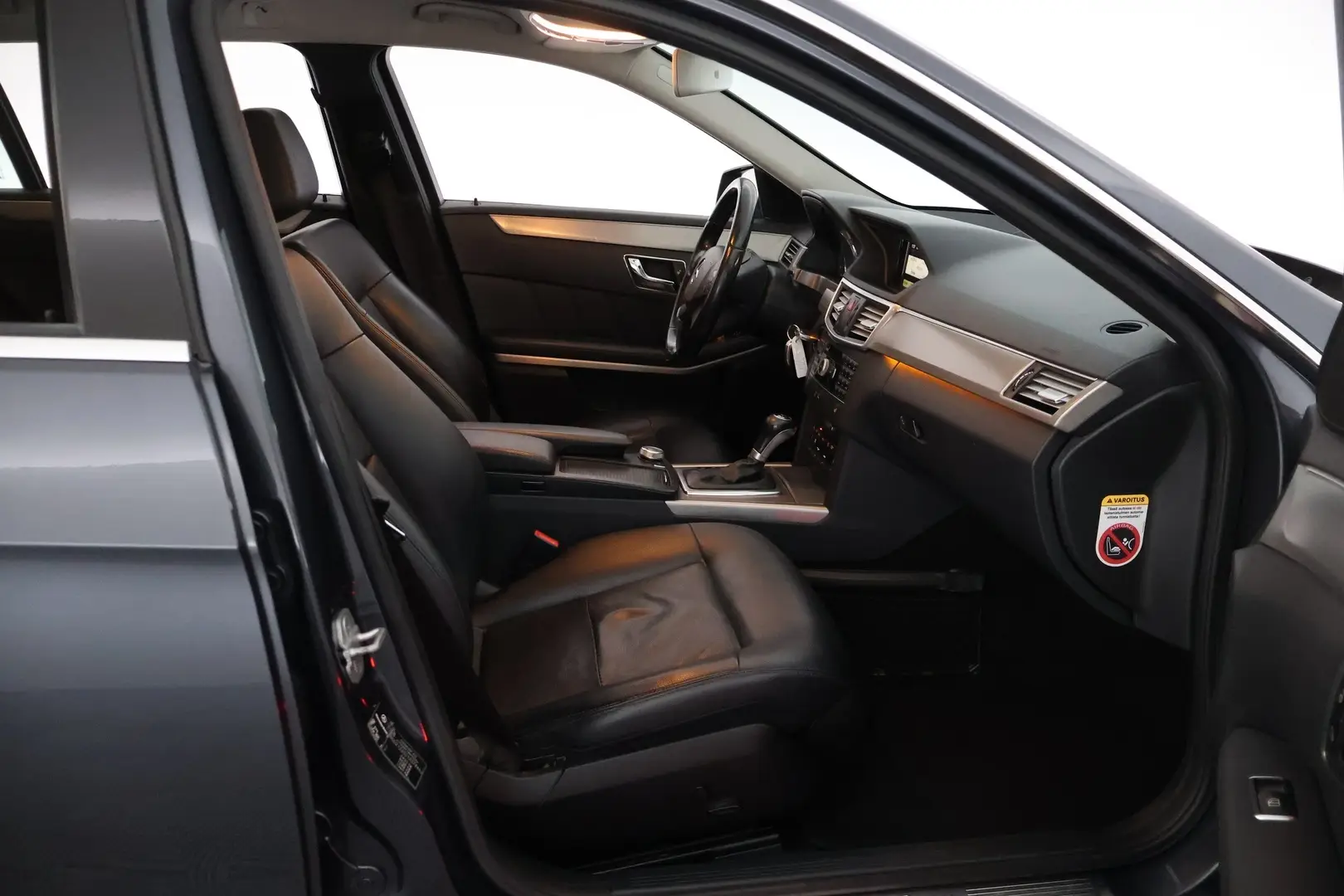Car Image - gy1u4SJdgv4gF8thdclPm