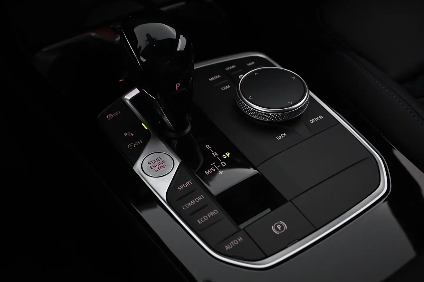Car Image - 3cjM8sbgLXlZoz8ihgNAju