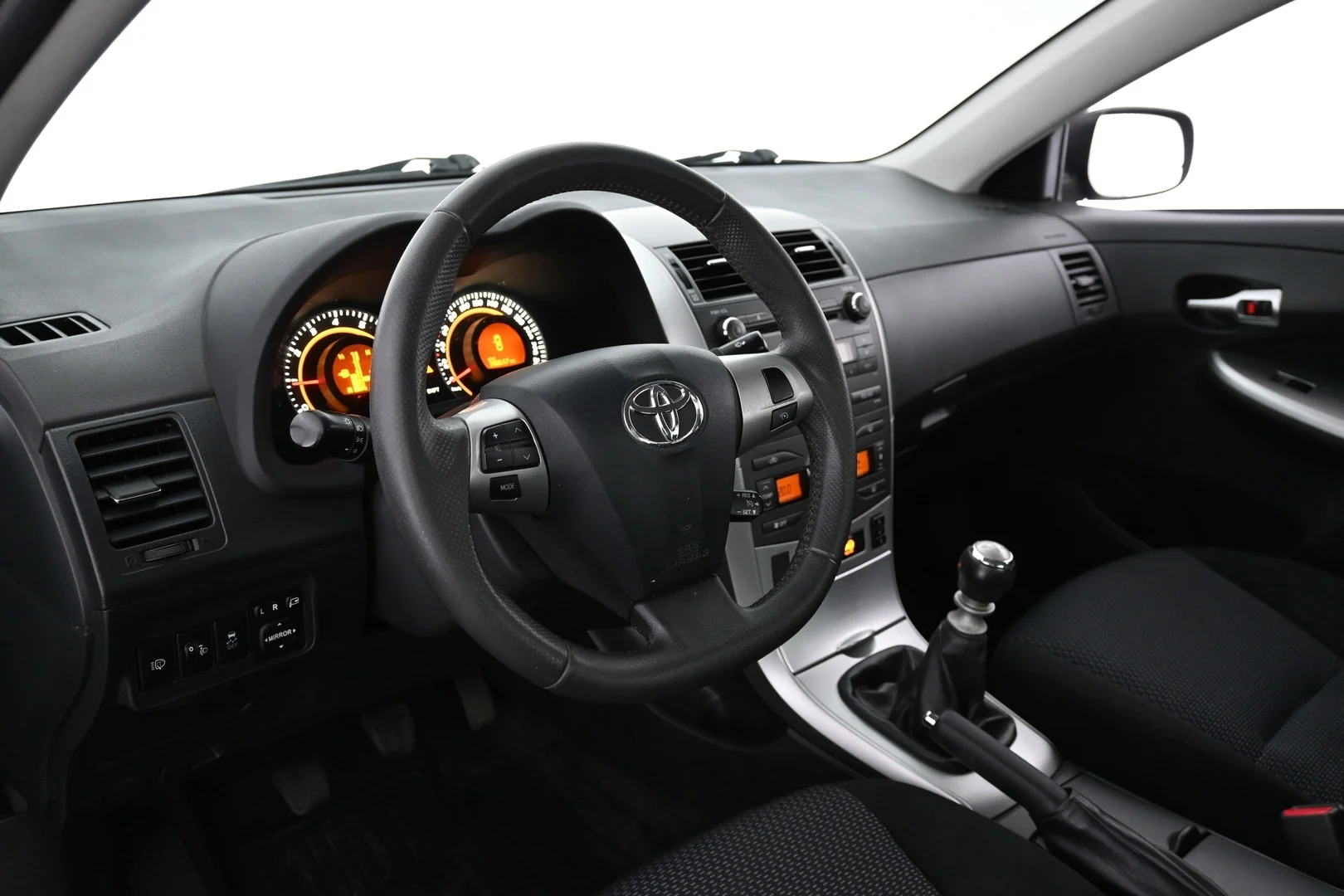 Car Image - QqdmiQ1i1M4h1jHKCCTVF