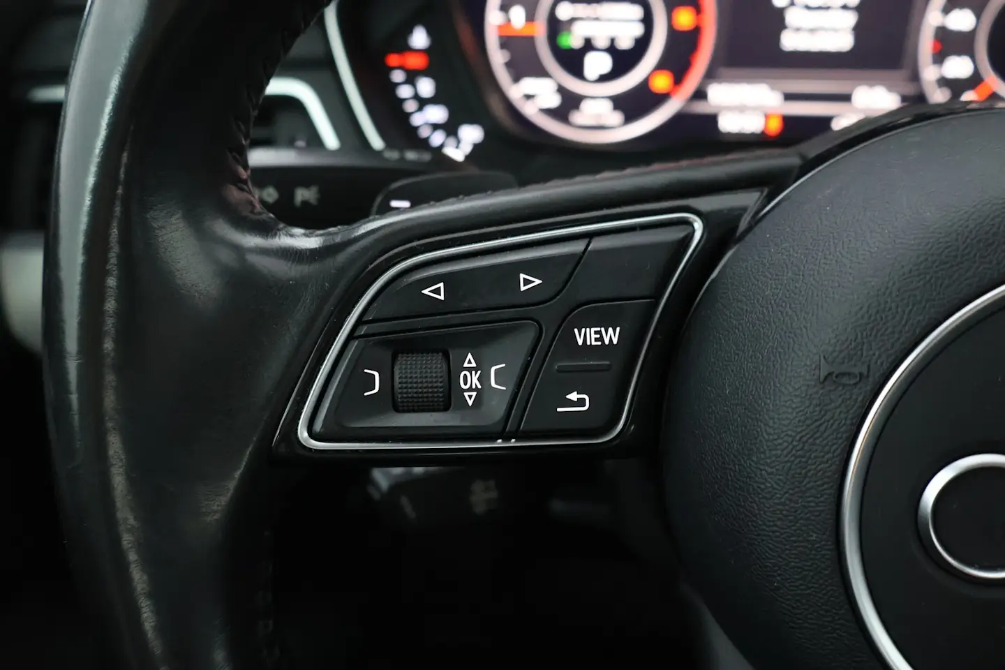 Car Image - 5wTSxuT0KcNUpLw5opb25e