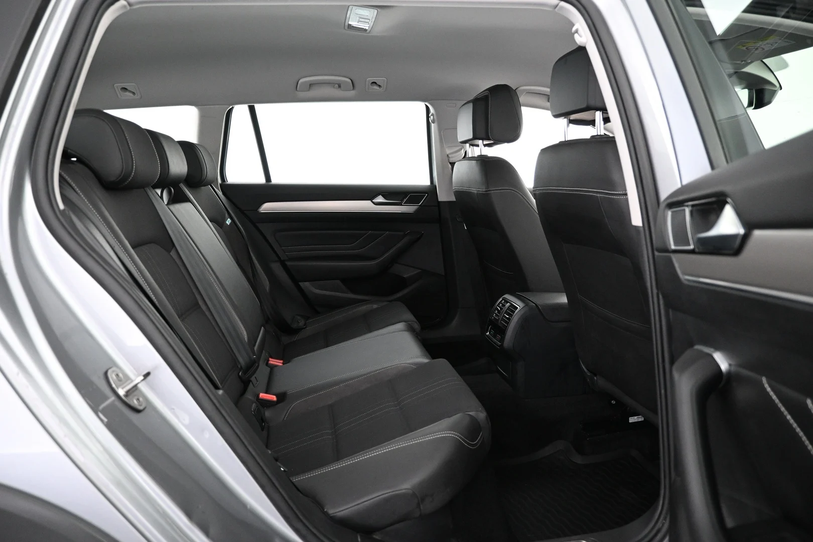 Car Image - 2JTnEZYd6C6Beq0T0ynYla