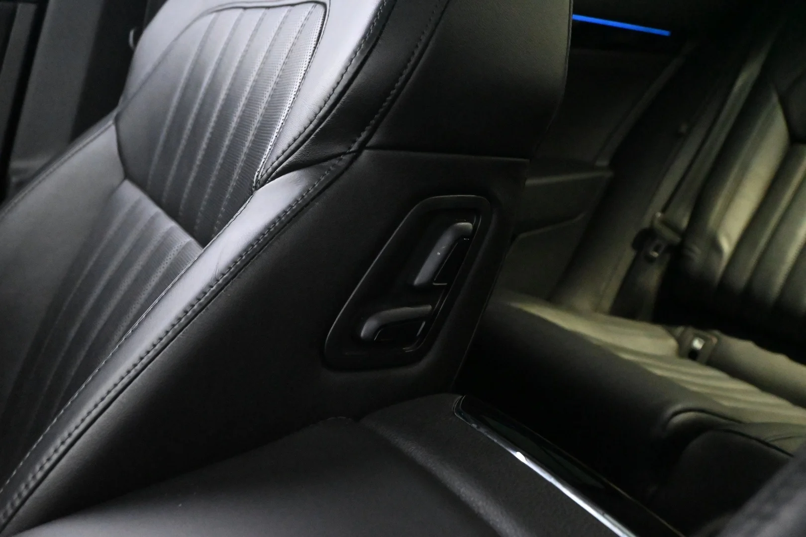 Car Image - 1TkAxnNsl4aGqA1M0v0WVa