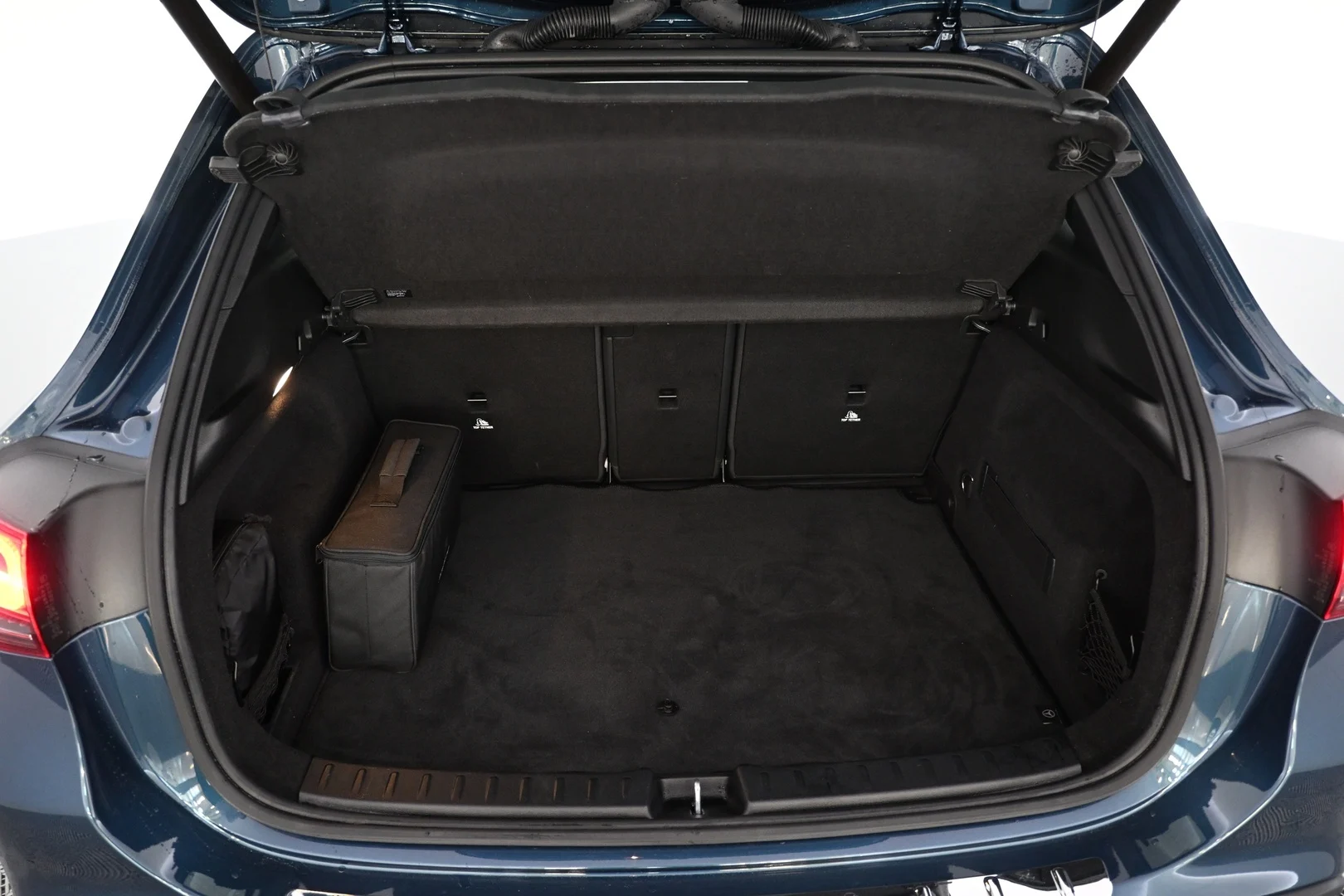 Car Image - 4fkVvDOmbSPS4yxpsF1776